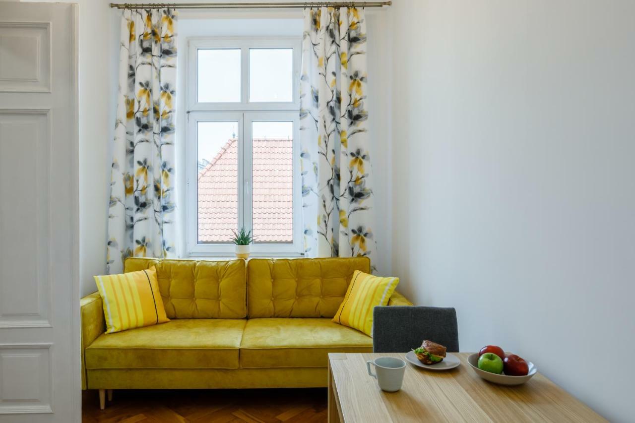 Ok Apartments Old Town Cracovia Esterno foto