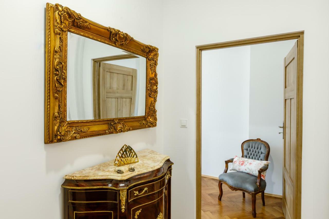 Ok Apartments Old Town Cracovia Esterno foto