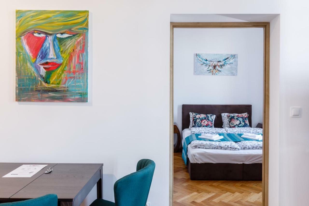 Ok Apartments Old Town Cracovia Esterno foto